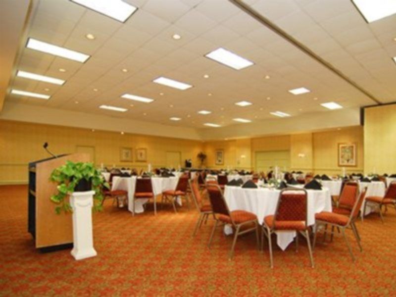 Quality Inn & Conference Center Tampa Dış mekan fotoğraf